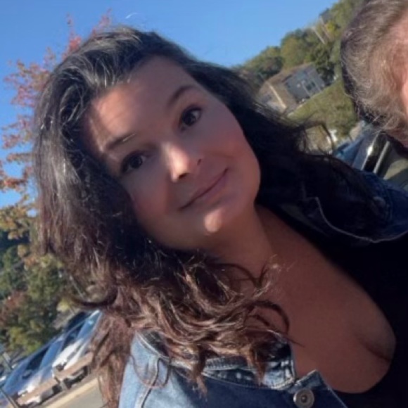 Meet your Posher, Marylee - Picture 1 of 1